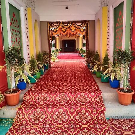 Gayatri'S Brahmapur Екстериор снимка