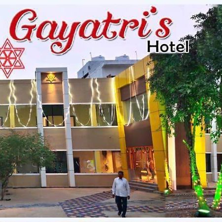 Gayatri'S Brahmapur Екстериор снимка